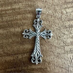 10k White Gold Cross Pendant
